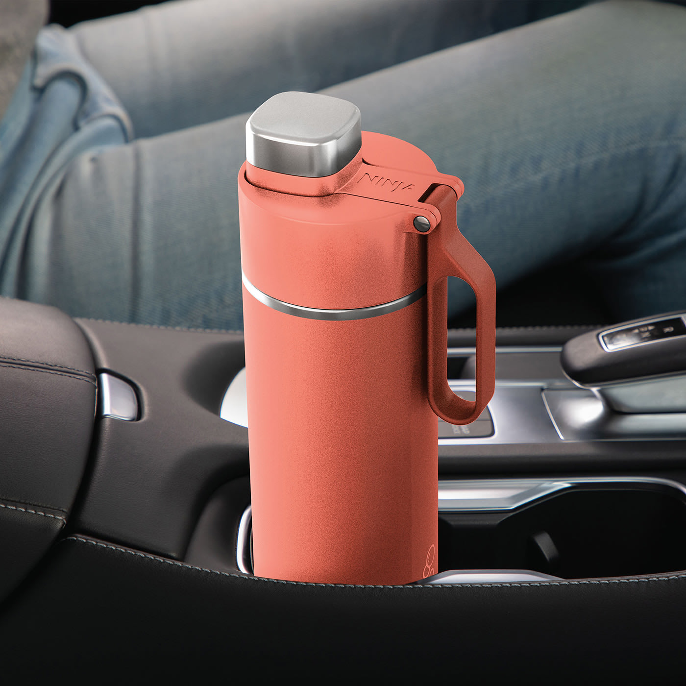 Drinks start fizzy and stay fizzy*