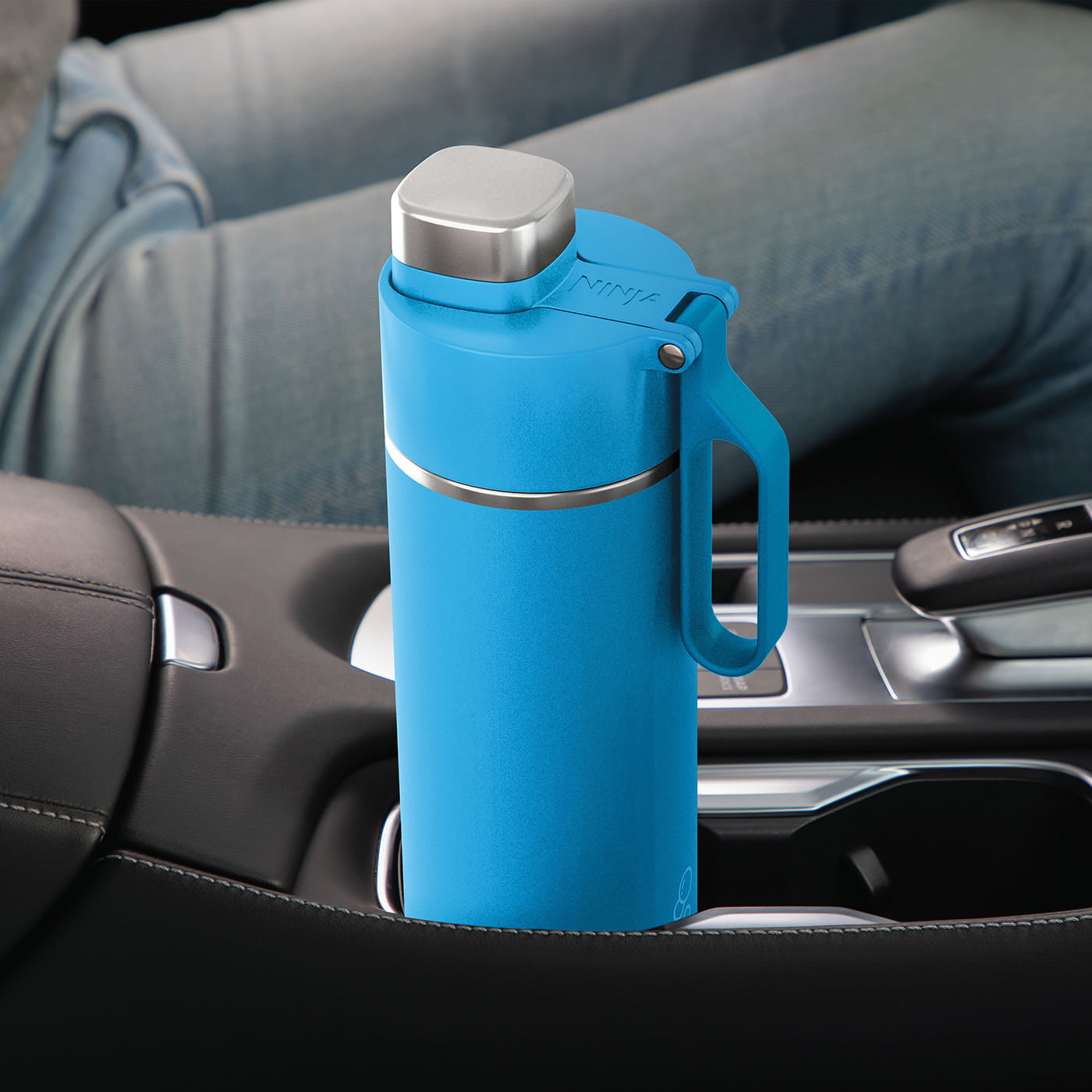 Drinks start fizzy and stay fizzy*