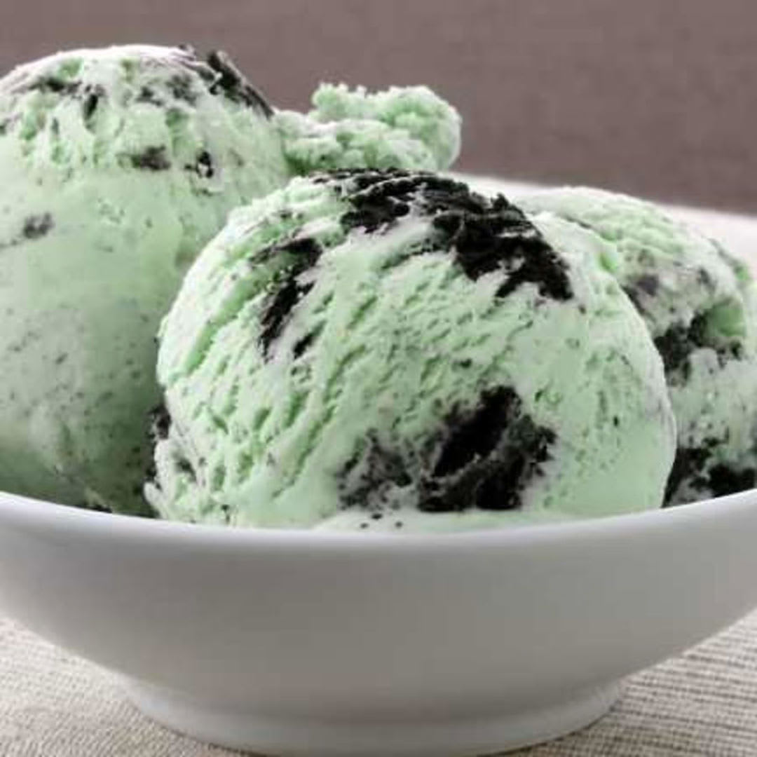 Bowl of Lite Mint Cookies & Cream Ice Cream